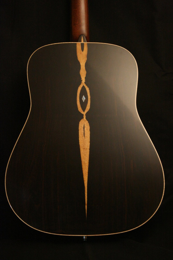 Antonio Gargiulo, Luthier African Blackwood Guitar with Sapwood (www.gargiuloguitars.it)